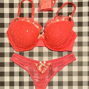 Victoria's Secret SEXY LITTLE THINGS Bra Panty 36D